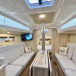 Hausboot Segelyacht Nui Botel *