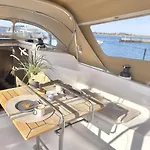 Hausboot Segelyacht Nui *