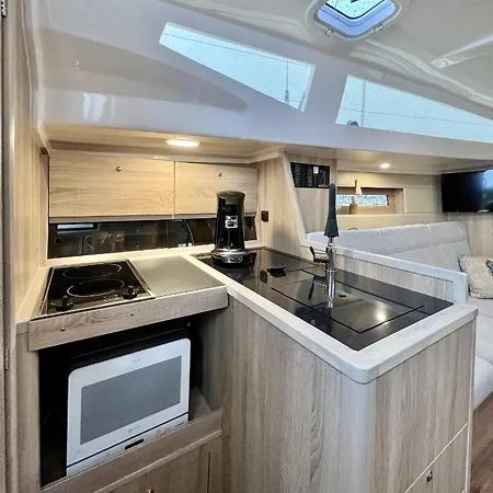 Hausboot Segelyacht Nui *