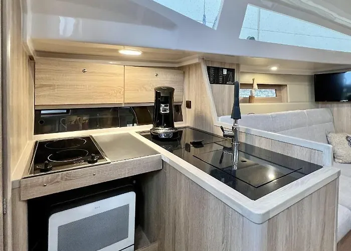 Hausboot Segelyacht Nui *